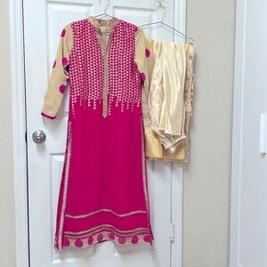 Vintage Pakistani Indian shalwar kameez 3 piece embroidered  in pink color #441